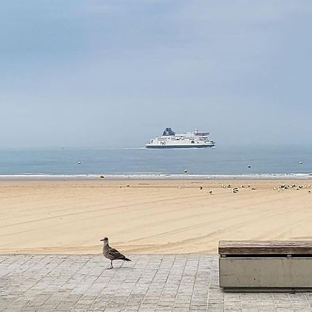 Chez Aline Lägenhet Calais Exteriör bild