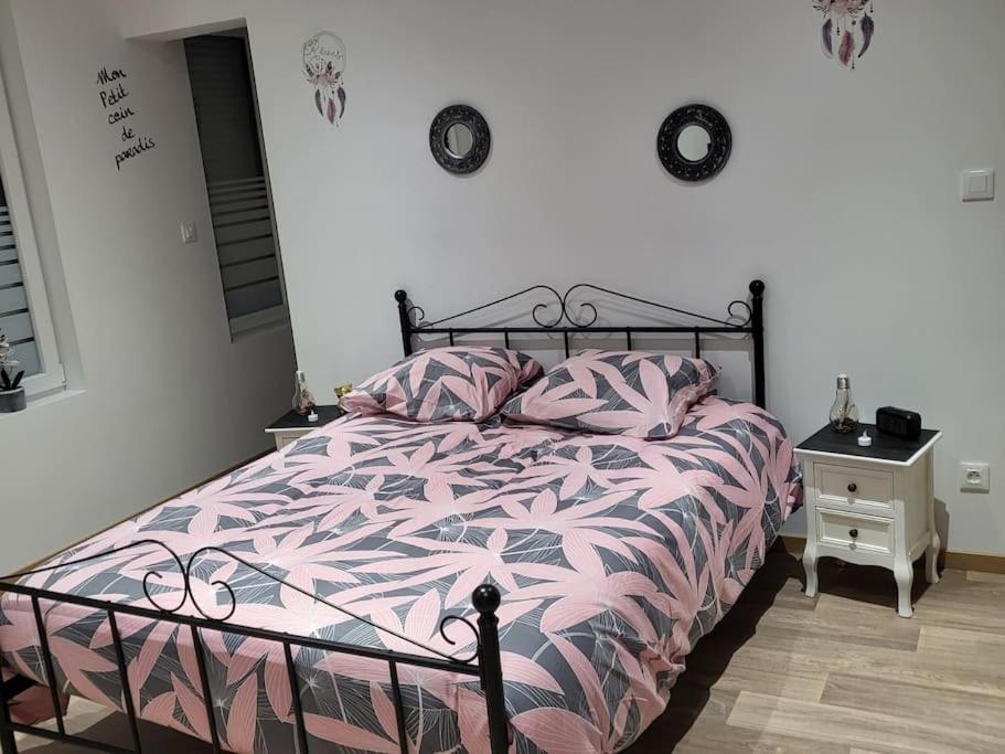 Chez Aline Lägenhet Calais Exteriör bild